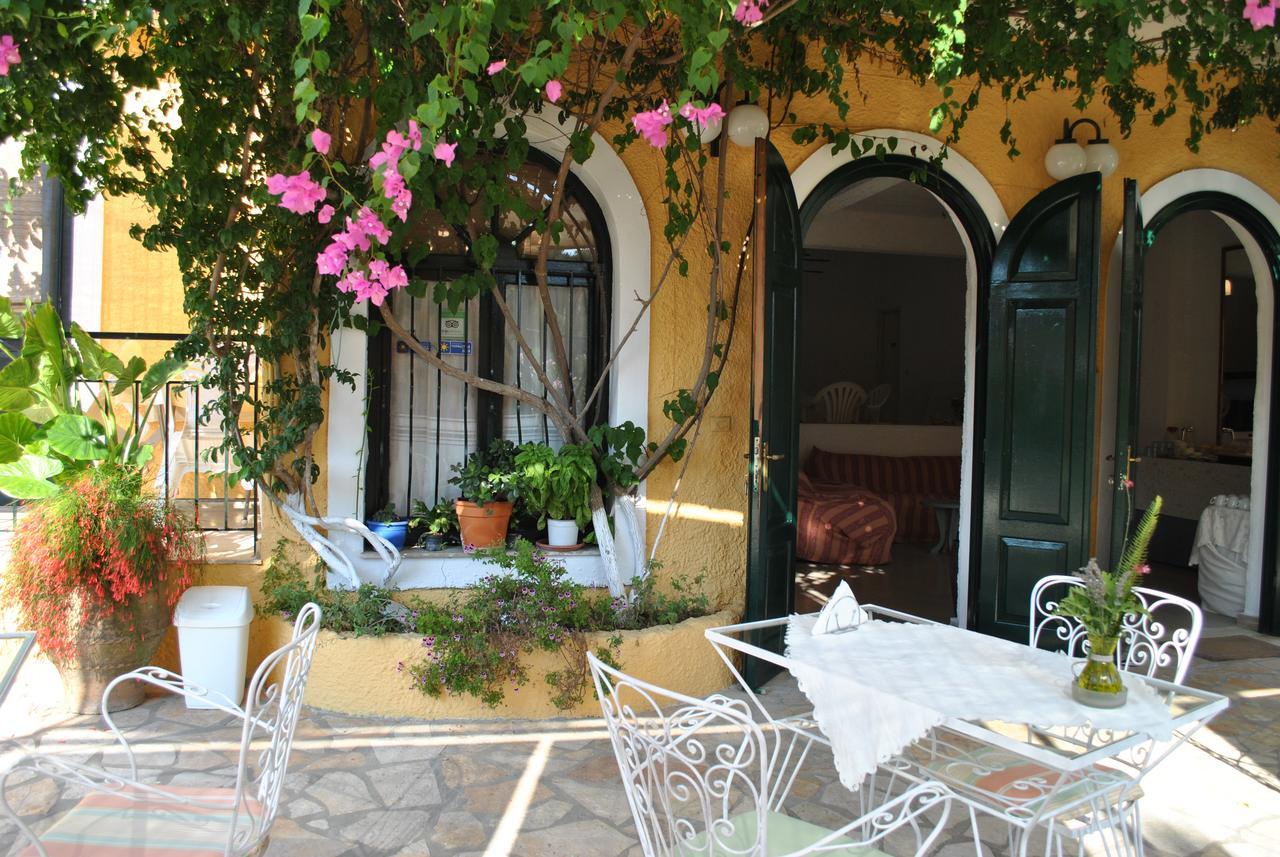 Hotel Helios Splendid Mpoukaris Exterior foto